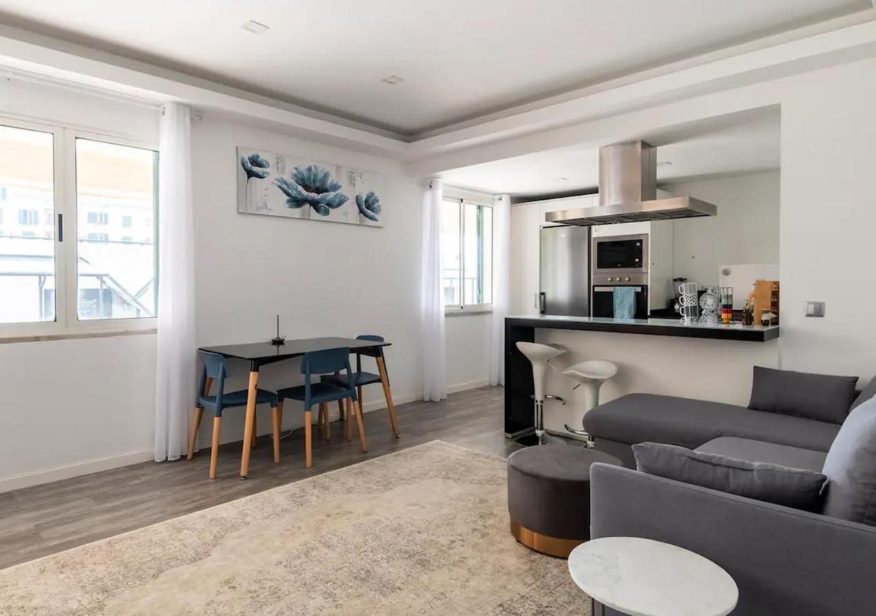 Lovely 1-Bedroom Apartment With Parking Ocean View Funchal  Eksteriør billede