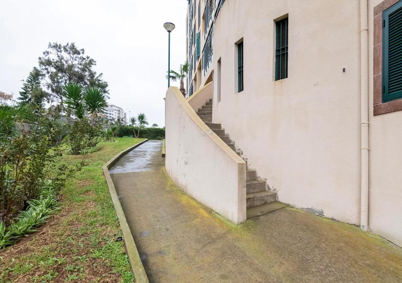 Lovely 1-Bedroom Apartment With Parking Ocean View Funchal  Eksteriør billede